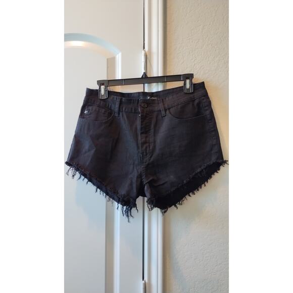 KanCan Shorts Women 11/29 Cut-Off Faded Black Distressed Stretch Denim High Rise - Picture 1 of 16